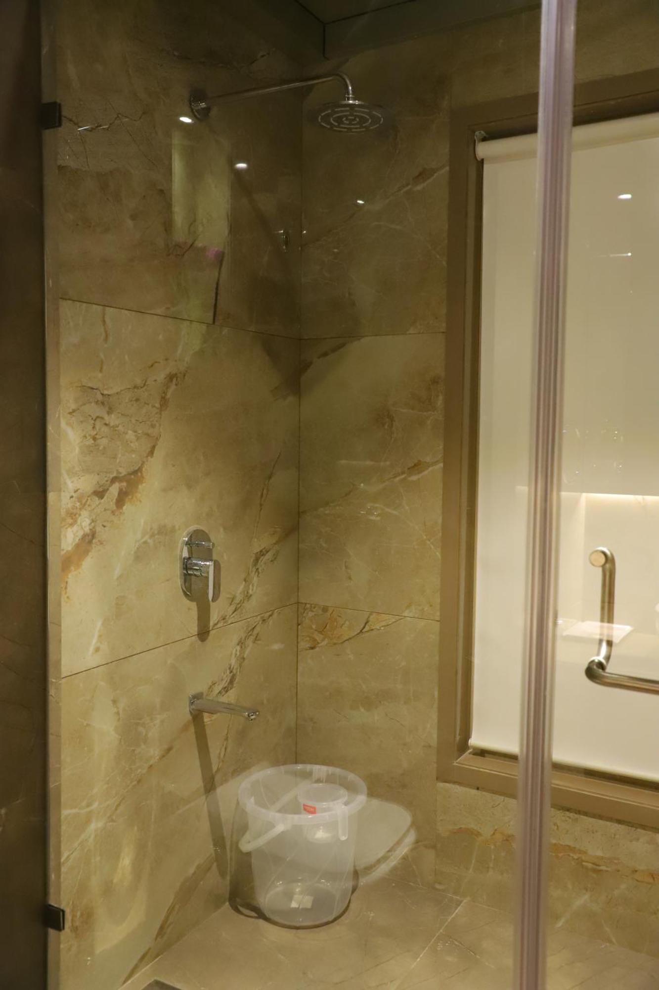 Le Vivanta Virar ภายนอก รูปภาพ