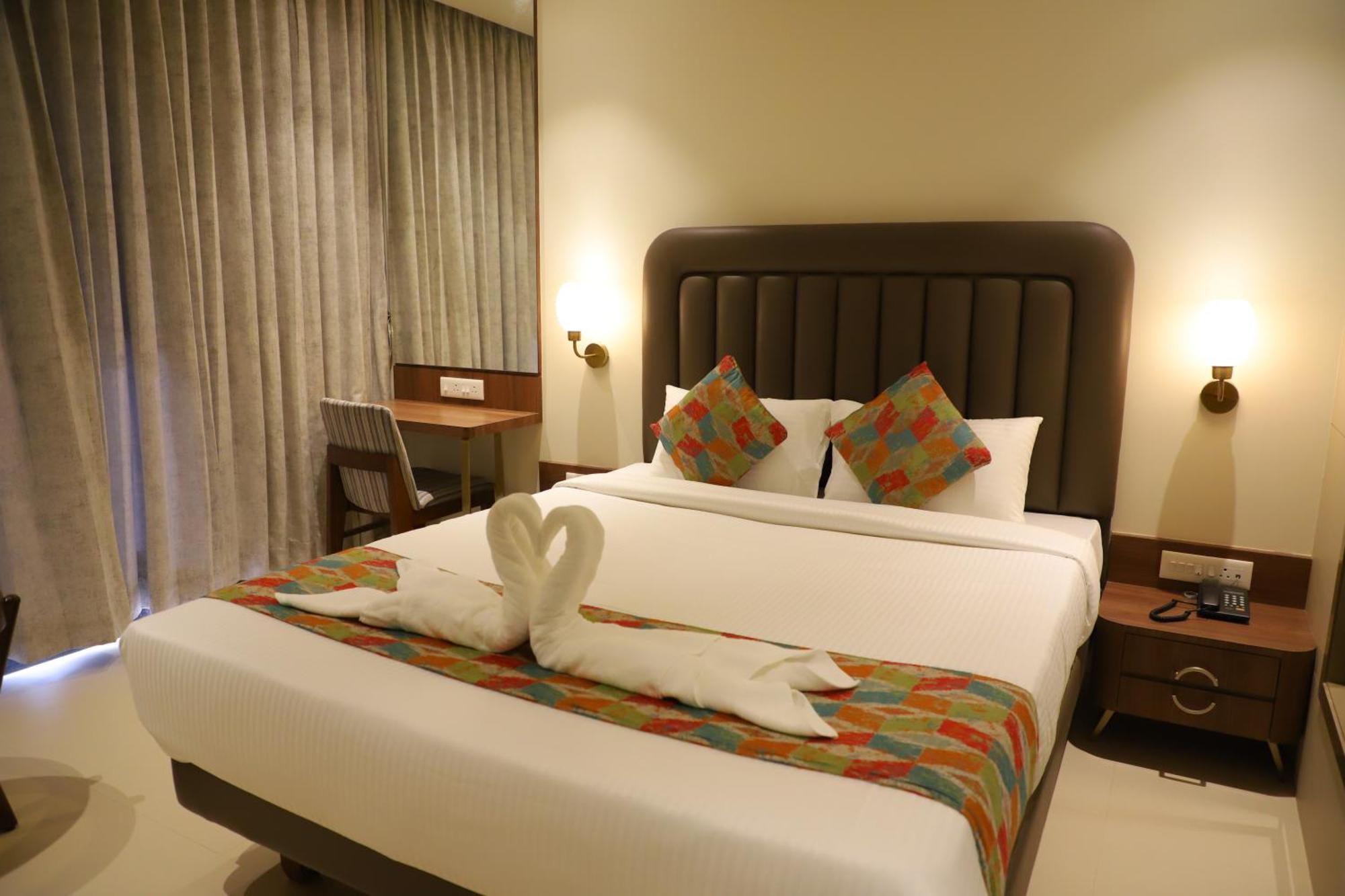 Le Vivanta Virar ภายนอก รูปภาพ
