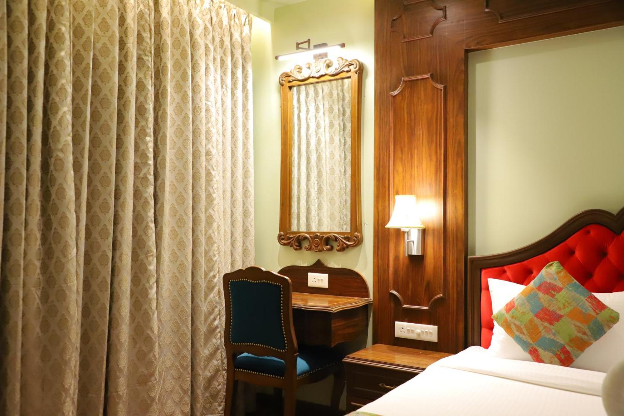 Le Vivanta Virar ภายนอก รูปภาพ