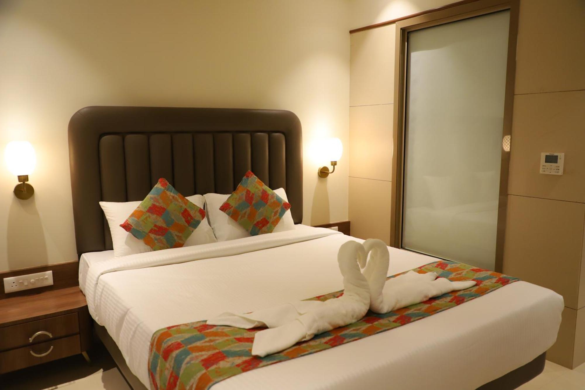Le Vivanta Virar ภายนอก รูปภาพ